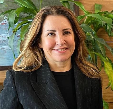 azara yucil kimdir|ALERTA: VAGABUNDOS TENTARAM ME PEGAR NO 'GOLPE .